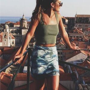 Stylish Blue Marble Skirt